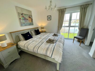 Windrush Lake Breeze - Master Double Bedroom Ensuite